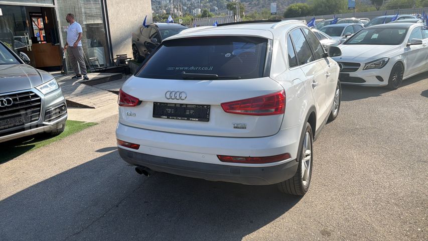 אאודי Q3