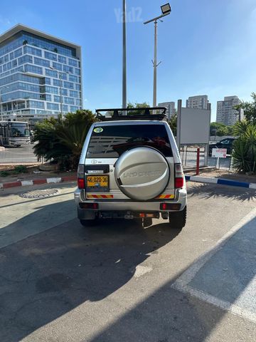 טויוטה לנד קרוזר