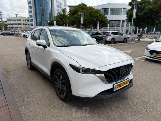מודעת רכב מאזדה CX-5
