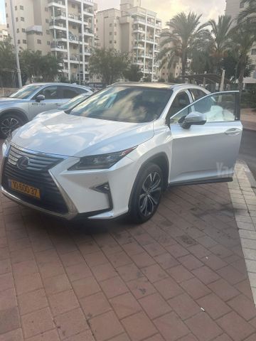 לקסוס RX
