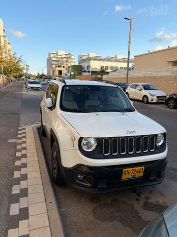 מודעת רכב ג'יפ רנגייד
