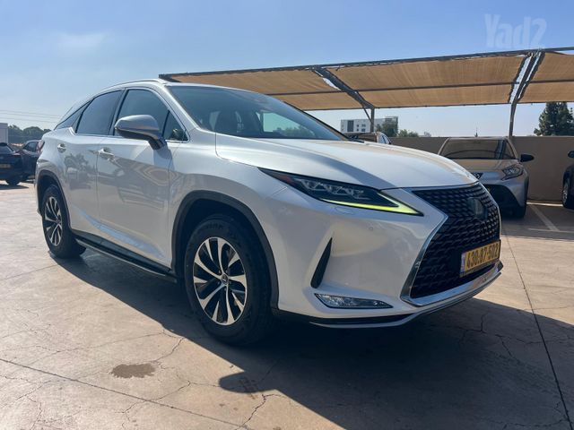 לקסוס RX