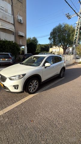 מודעת רכב מאזדה CX-5