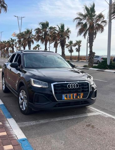 מודעת רכב אאודי Q2