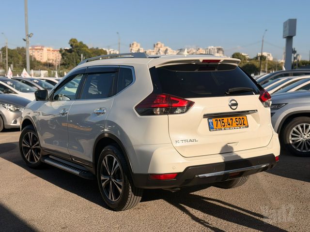 ניסאן אקס טרייל