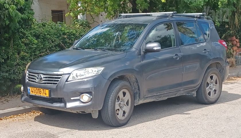 מודעת רכב טויוטה RAV4