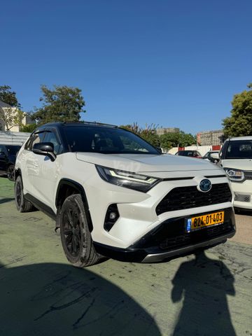 מודעת רכב טויוטה RAV4