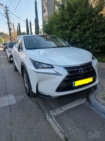 לקסוס NX