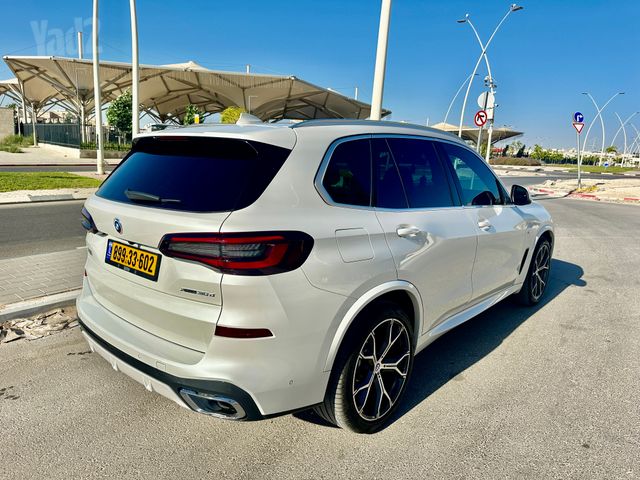 ב מ וו X5