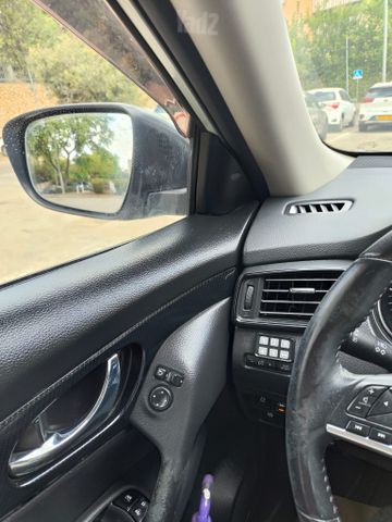 ניסאן אקס טרייל