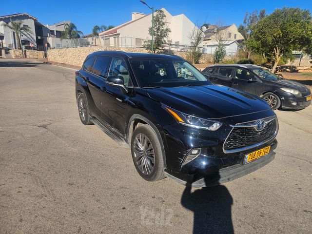 טויוטה היילנדר
