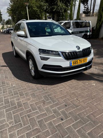 מודעת רכב סקודה קארוק