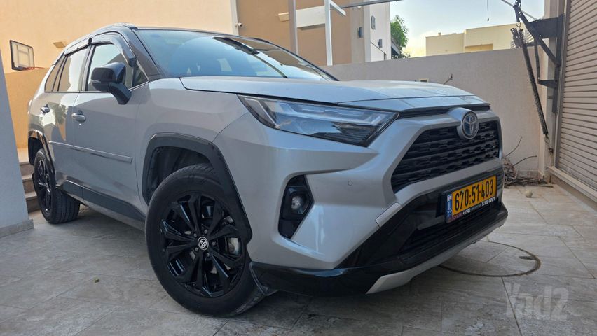 מודעת רכב טויוטה RAV4