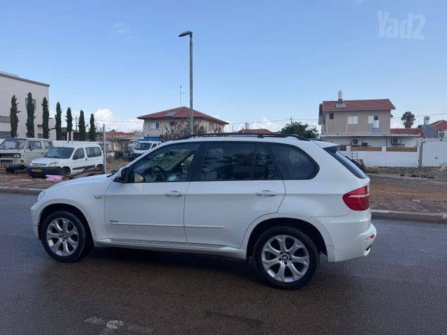 ב מ וו X5
