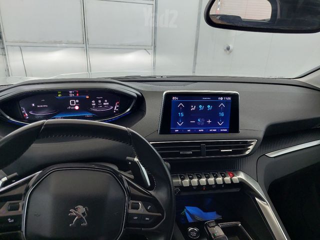 פיג'ו 5008