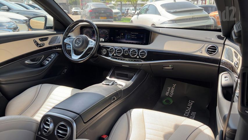 מרצדס-בנץ S-class
