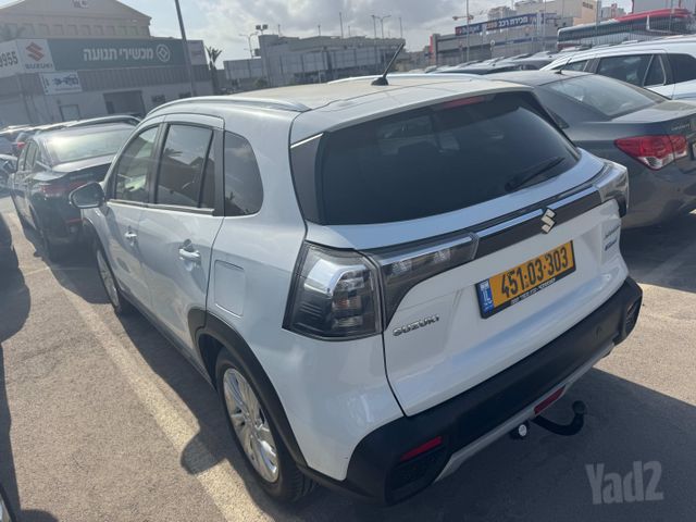 סוזוקי S-Cross