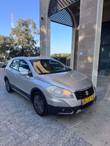 מודעת רכב סוזוקי קרוסאובר