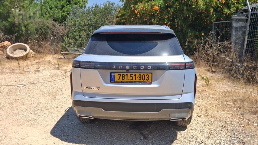 ג'אקו J7