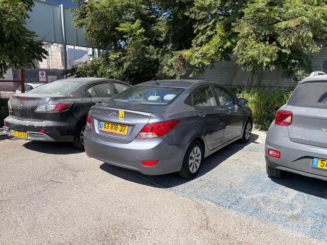 יונדאי אקסנט i25