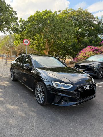 אאודי A4