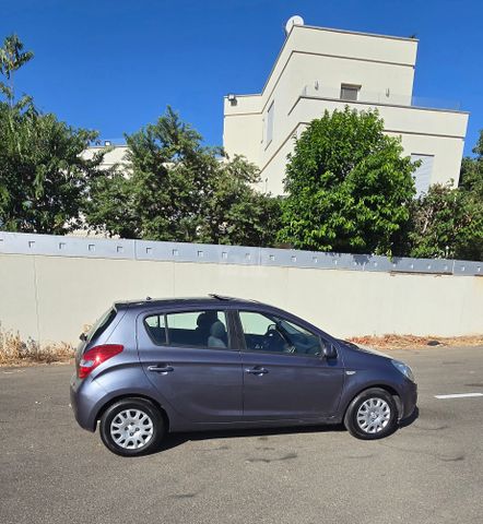 יונדאי i20