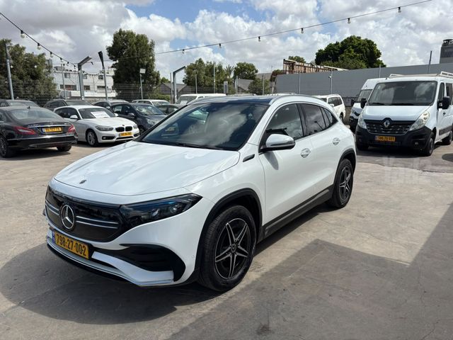 מרצדס-בנץ EQA
