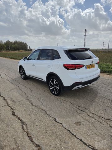 אם ג'י ZS