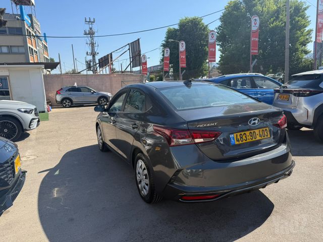 יונדאי אקסנט i25