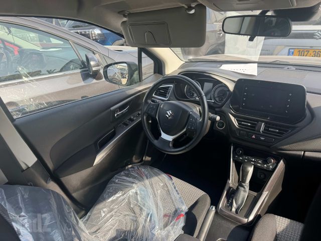סוזוקי S-Cross