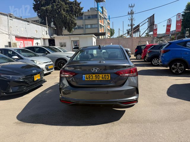 יונדאי אקסנט i25