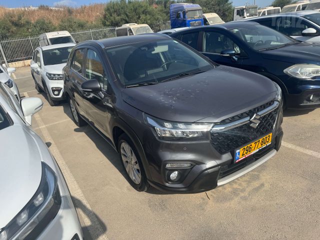 סוזוקי S-Cross
