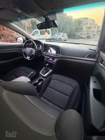 יונדאי אלנטרה