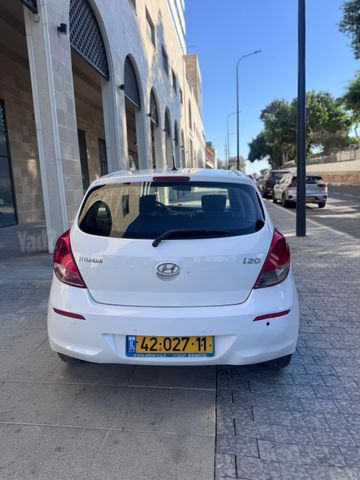 יונדאי i20