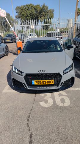 מודעת רכב אאודי TT 2