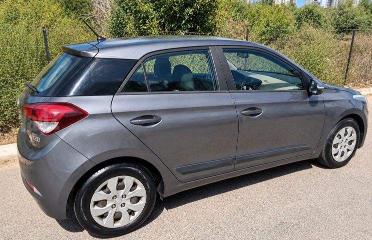 יונדאי i20