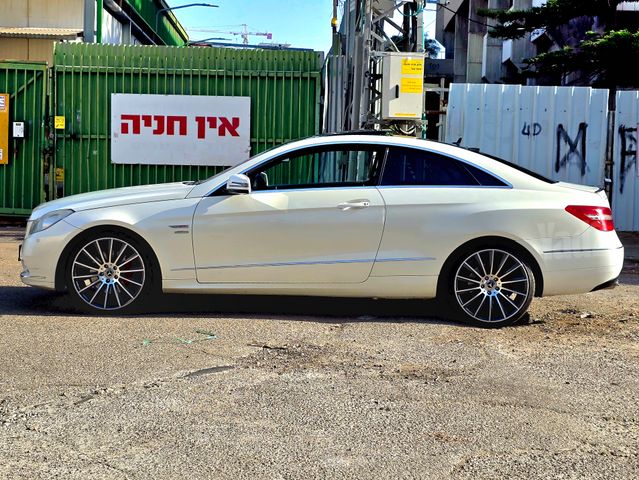 מרצדס-בנץ E-class