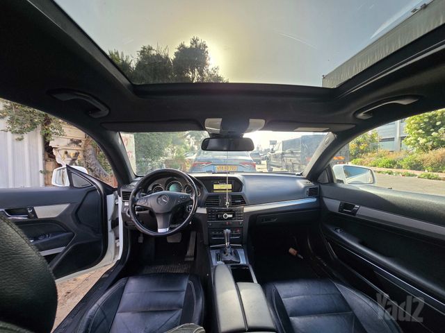 מודעת רכב מרצדס-בנץ E-class