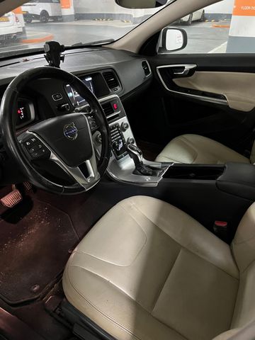 וולוו S60