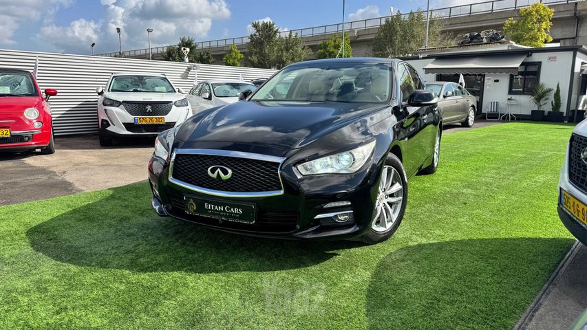 מודעת רכב אינפיניטי Q50
