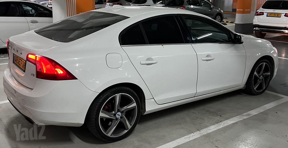 וולוו S60