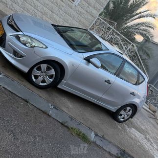 יונדאי i30