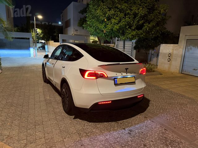 טסלה מודל Y