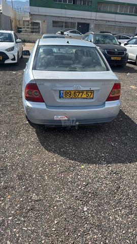 טויוטה קורולה