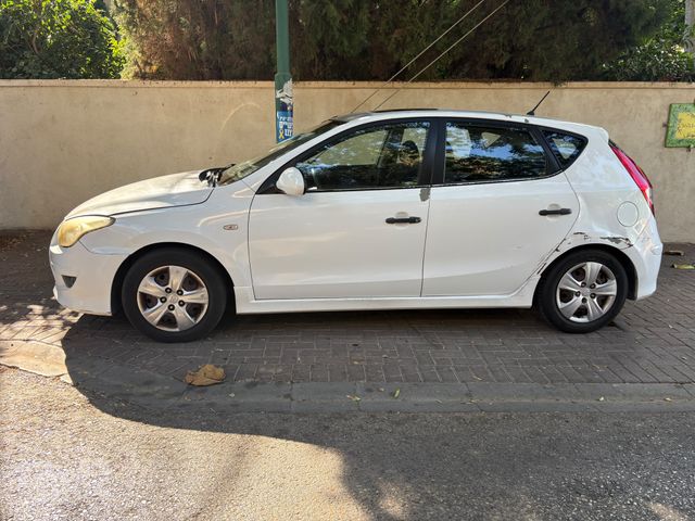 מודעת רכב יונדאי i30
