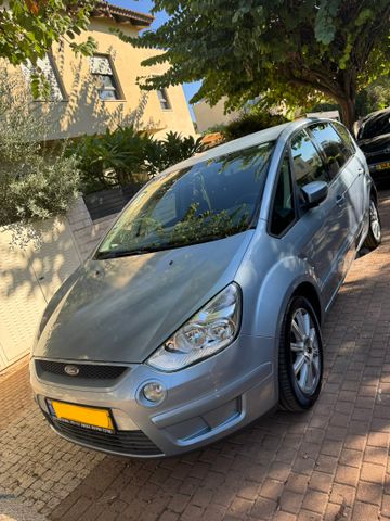 מודעת רכב פורד S-מקס