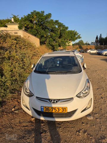 יונדאי I35