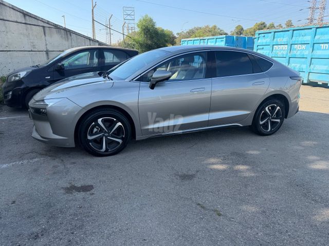 אי.וי איזי Limo