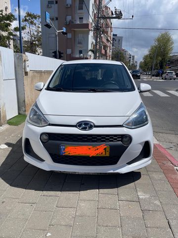 יונדאי i10