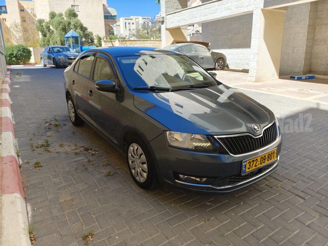 סקודה ראפיד